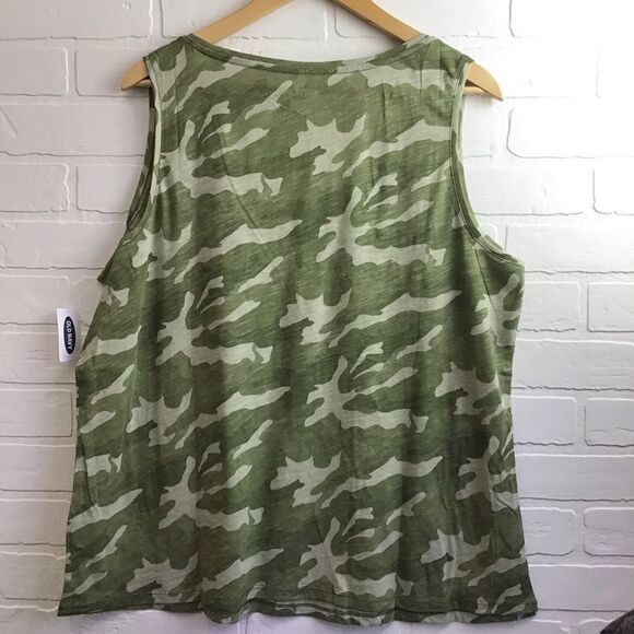𝅺old Navy tank top camo green XL V neck sleeveless 100% cotton - Picture 2 of 8